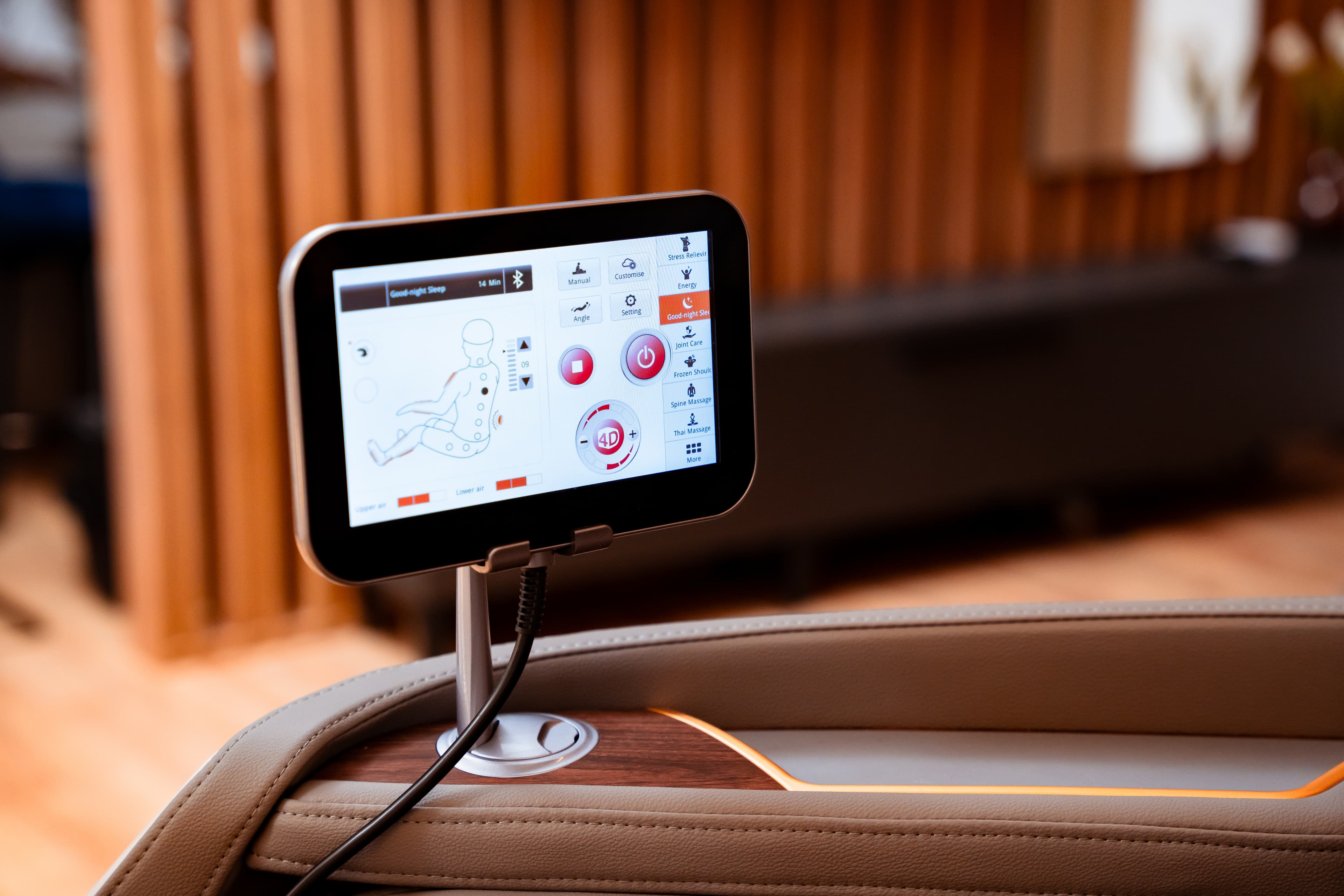 7 inches táblagép és hangulatvilágítás