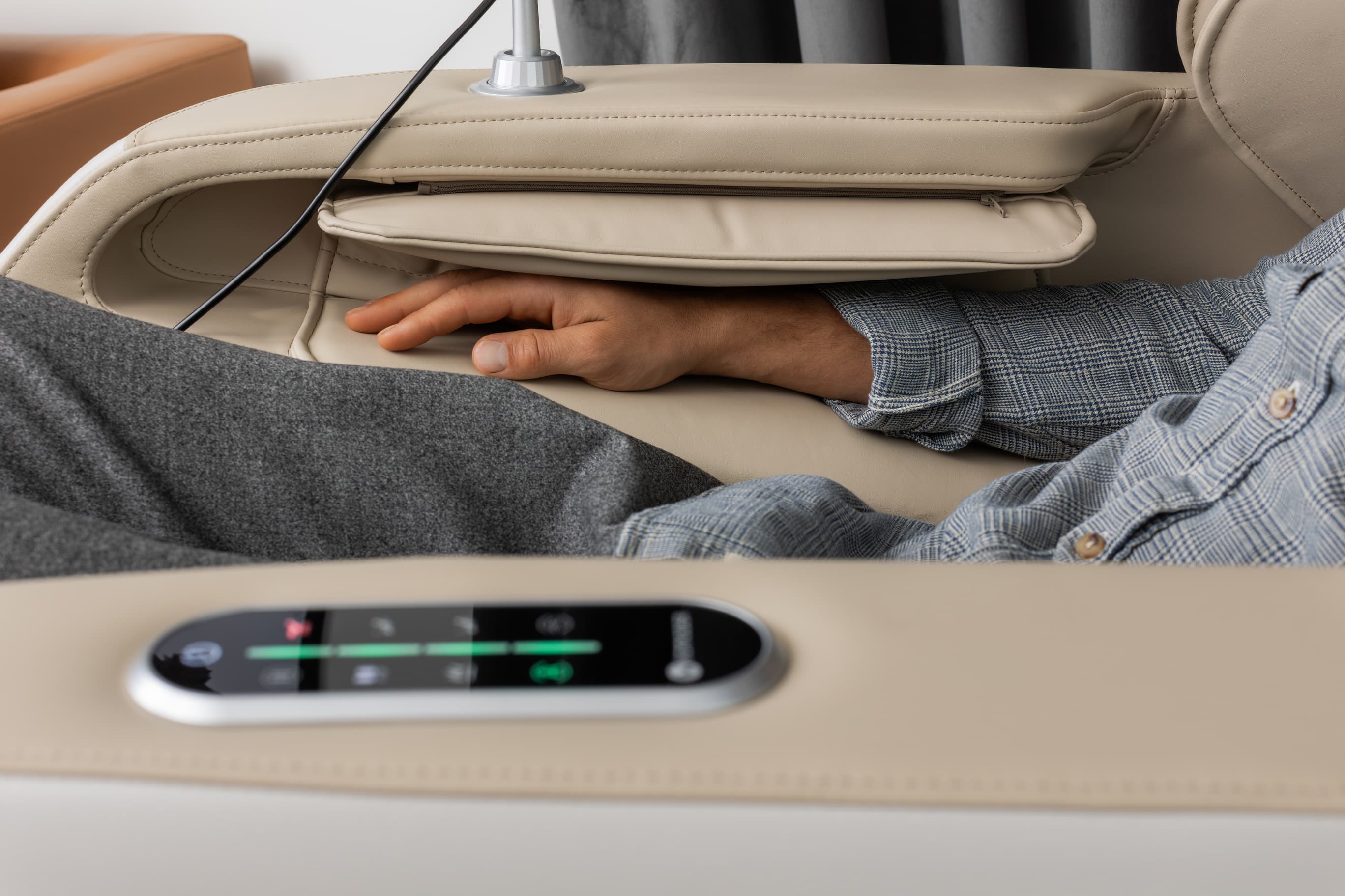 Teljes kar és tenyérmasszázs